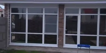 Тёплое панорамное остекление французского типа «под ключ»