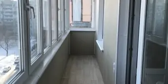 Остекление балкона 6м 50000, установка крыши 22000, комплексная отделка 92000